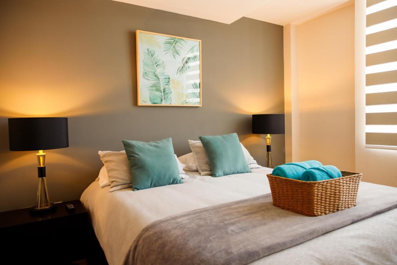 Wanderlot - Departamento Leganza - Penthouse Lujoso Apartment Riobamba Ngoại thất bức ảnh