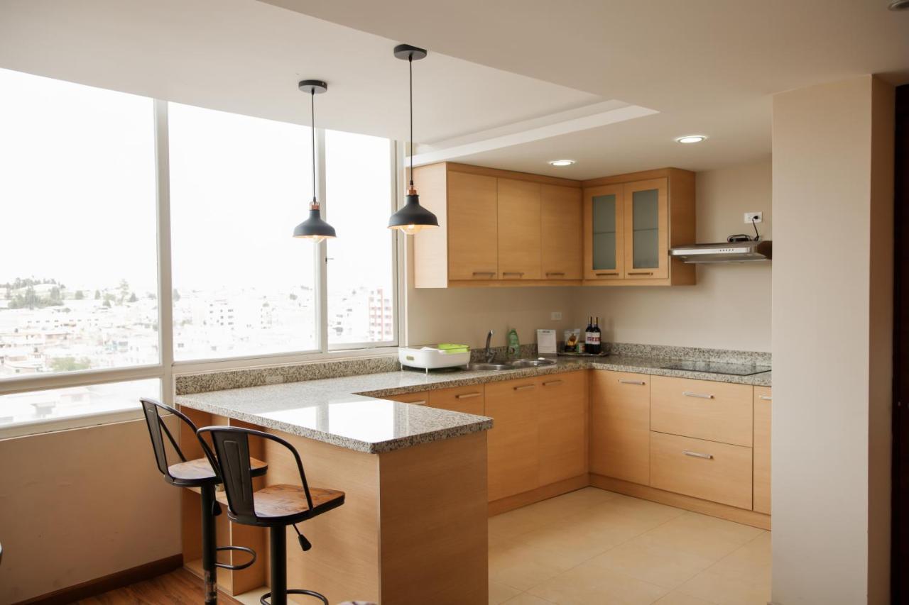 Wanderlot - Departamento Leganza - Penthouse Lujoso Apartment Riobamba Ngoại thất bức ảnh