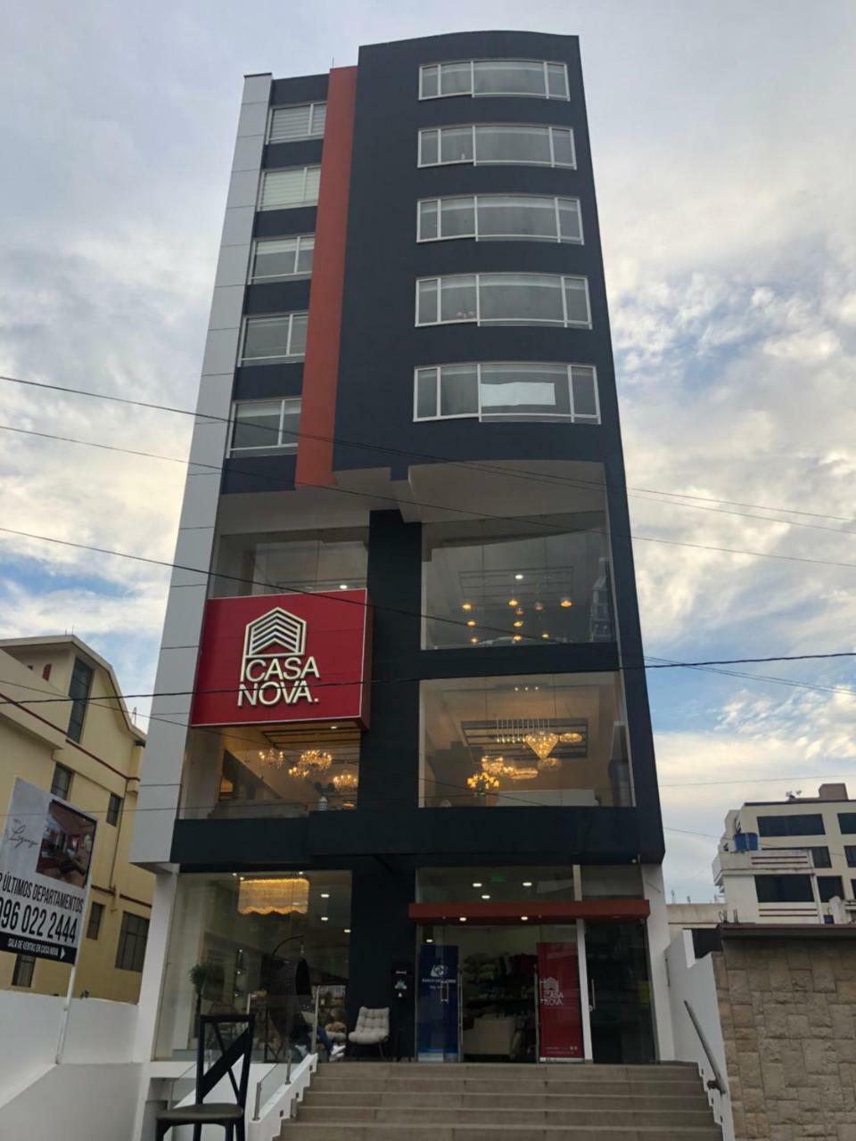 Wanderlot - Departamento Leganza - Penthouse Lujoso Apartment Riobamba Ngoại thất bức ảnh